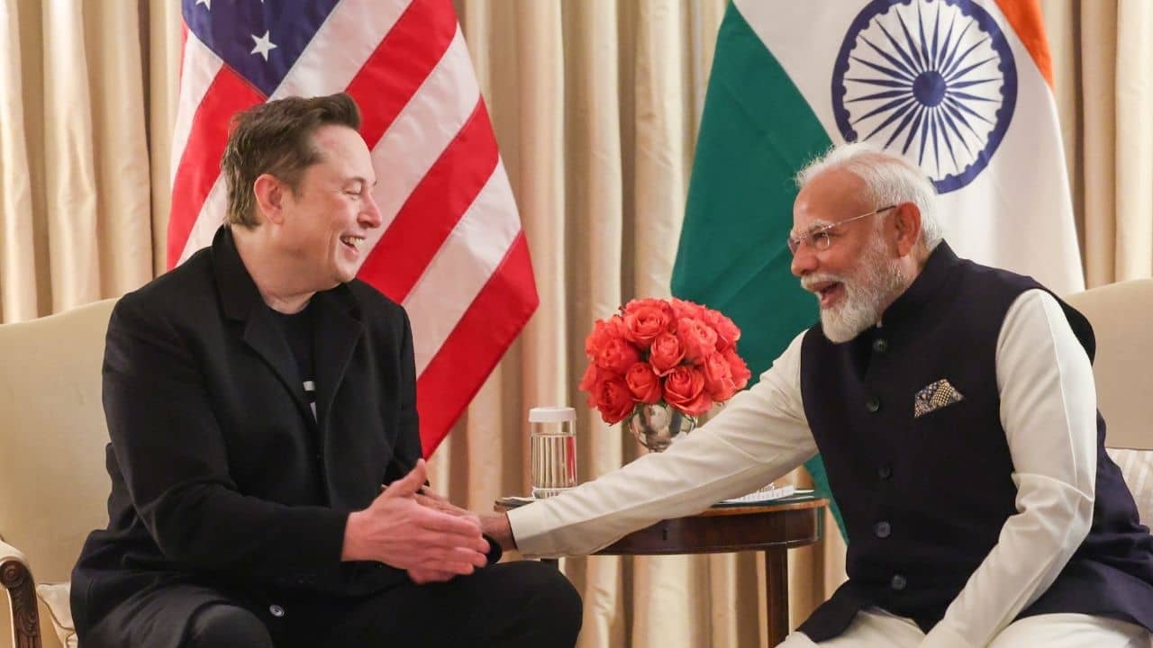 Elon Musk: প্রধানমন্ত্রী মোদীর কথা রেখে ভারতে আসছেন ইলন মাস্ক, সঙ্গে আনবেন আর কী কী?