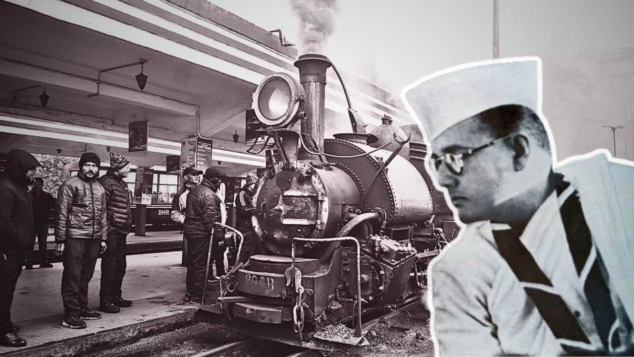 Indian Railway: ভারতের সবচেয়ে পুরনো ট্রেনের নাম জানেন? আজও ছাড়ে হাওড়া থেকেই! এর সঙ্গে যোগ রয়েছে নেতাজিরও Indian Railway: ভারতের সবচেয়ে পুরনো ট্রেনের নাম জানেন? আজও ছাড়ে হাওড়া থেকেই! এর সঙ্গে যোগ রয়েছে নেতাজিরও