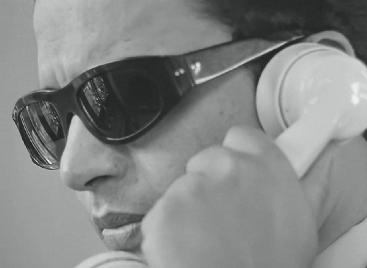 মহানায়ককে বসন্তের দাগ নিয়েই শ্যুট করতে বাধ্য করেন সত্যজিৎ  রায়, এরপর উত্তম কুমার কী করেছিলেন