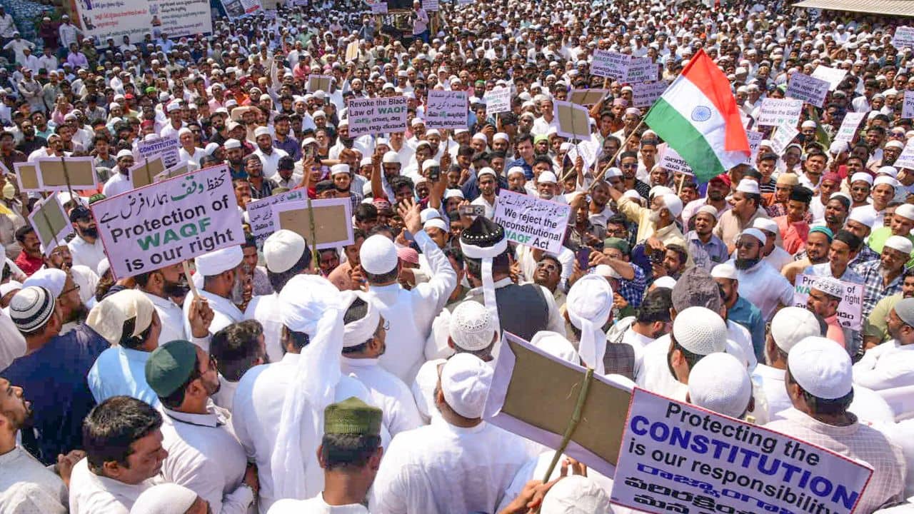 Waqf Inspection: কোথায় কত ওয়াকফ সম্পত্তি? প্রথম রাজ্য হিসাবে বাংলার অদূরেই শুরু সমীক্ষা