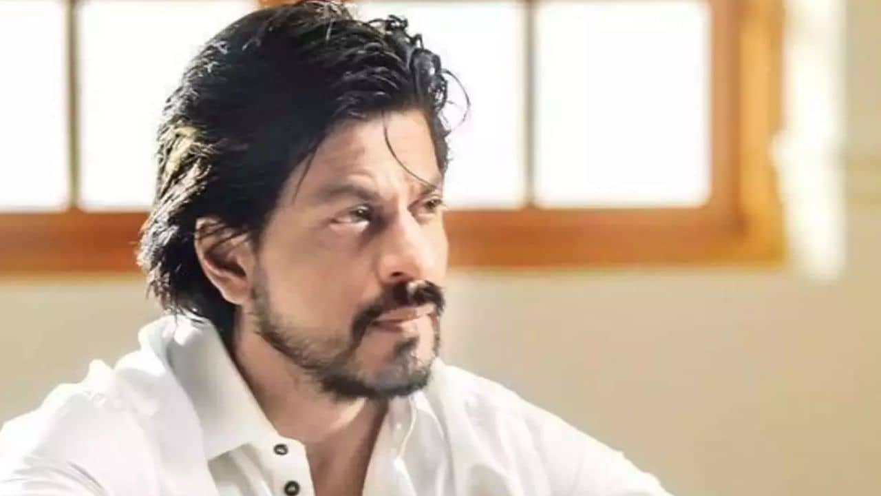 পরিবার নিয়ে মন্নত ছেড়েছেন শাহরুখ, জানেন মাস গেলে কত টাকা ভাড়া গুনছেন?