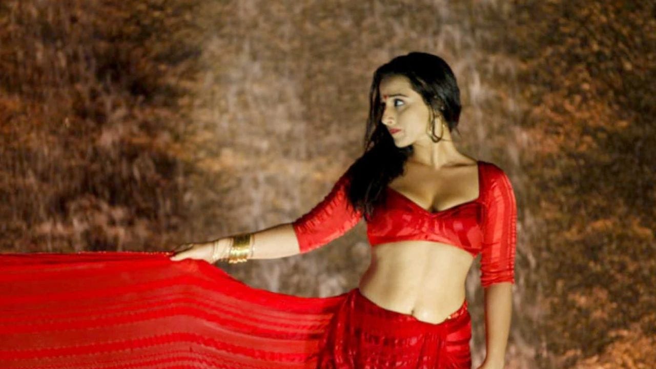 'আমার লজ্জা নেই...', পোশাক-চেহারা বিতর্কে যখন বিস্ফোরক বিদ্যা 'আমার লজ্জা নেই...', পোশাক-চেহারা বিতর্কে যখন বিস্ফোরক বিদ্যা