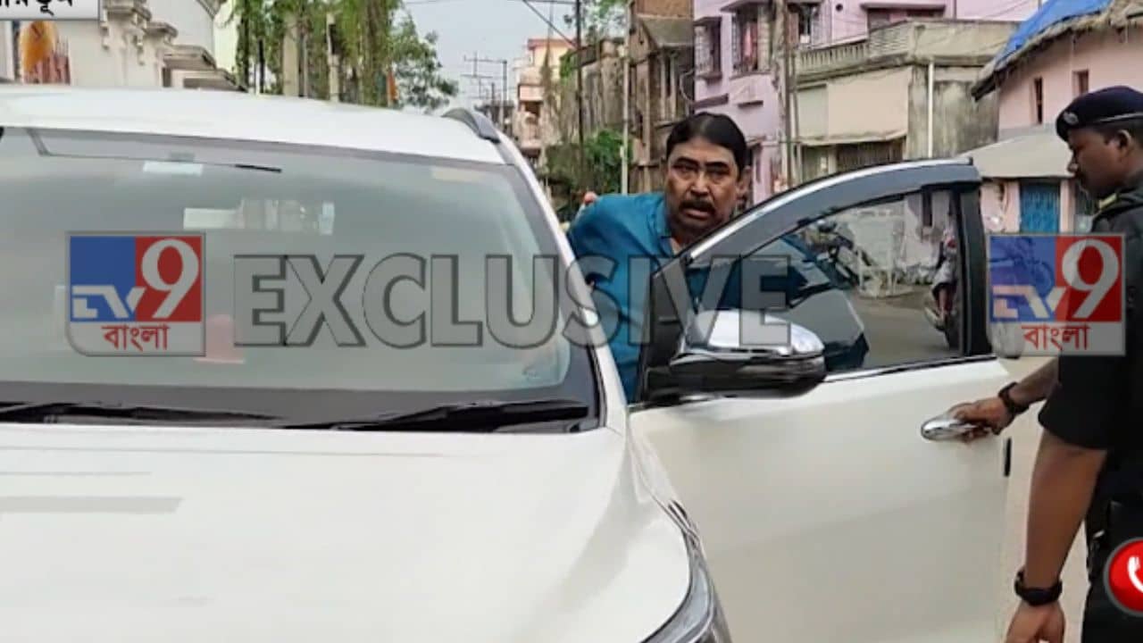 Anubrata Mondal: অসুস্থ অনুব্রত থানায় না গিয়ে কোথায় আছেন? ধরা পড়ল ক্যামেরায়