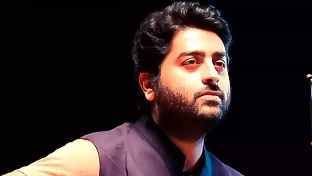 টেনশন বাড়ছে ভারত-পাক সীমান্তে, যুদ্ধের আবহে বড় সিদ্ধান্ত নিলেন অরিজিৎ সিং টেনশন বাড়ছে ভারত-পাক সীমান্তে, যুদ্ধের আবহে বড় সিদ্ধান্ত নিলেন অরিজিৎ সিং