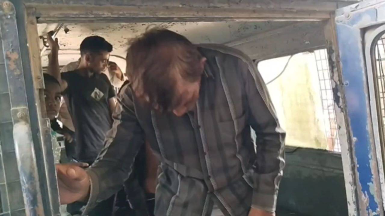 Bagda: লুকিয়ে ভারতে ঢুকে পড়েছিল, এবার ঝাঁকে-ঝাঁকে বাংলাদেশিরা বাড়ি ফিরতে গিয়েই পড়ছে বিপদে