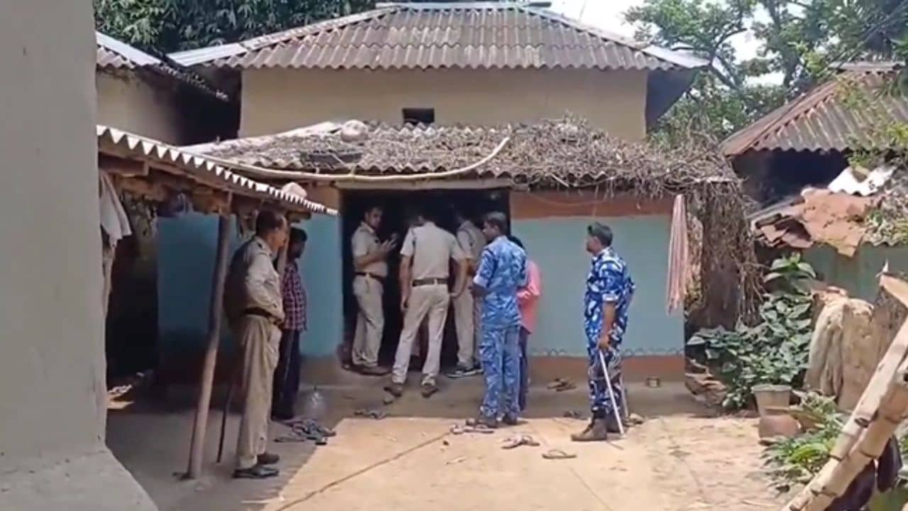 Burdwan: হার্ট অ্যাটাকে মৃত্যু হয়েছে, তবে গলায় কেন দাগ? প্রশ্ন করতেই জামাই যা বলল...