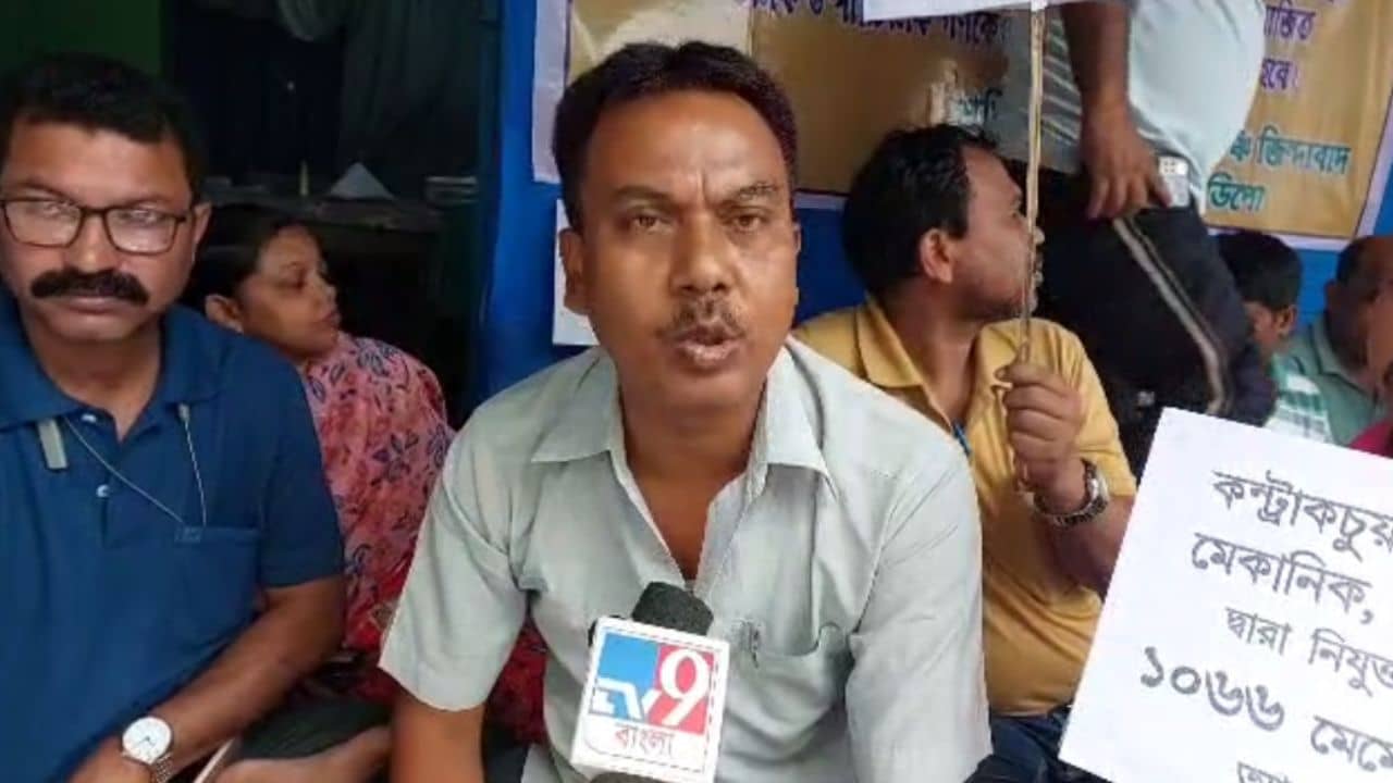 Bus: বাড়ছে না মাইনে, বড় সিদ্ধান্ত জানালেন পরিবহন কর্মীরা