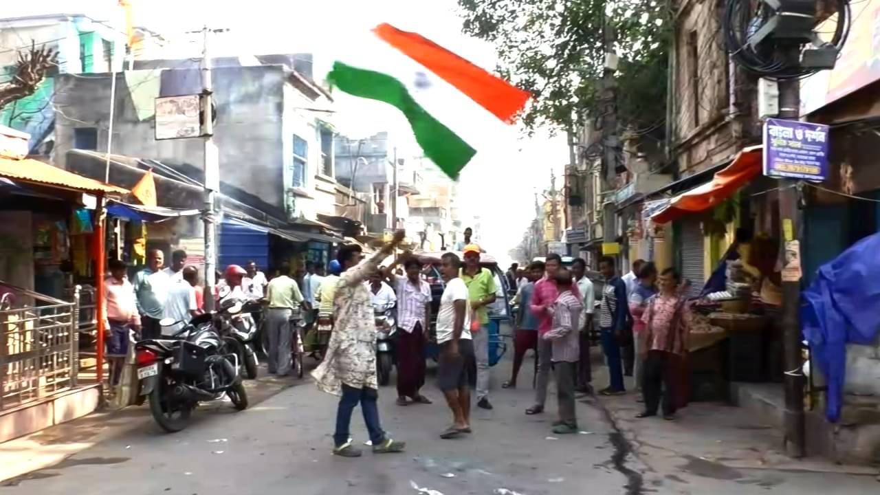 Indian Army: দুরমুশ পাকিস্তান, নিকেশ ১০০ জঙ্গি! সেলিব্রেশন মুডে বাংলা