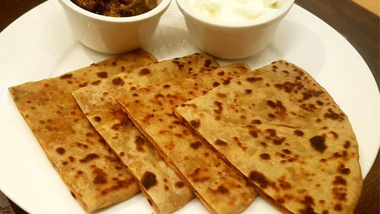 এটা করলেই নরম তুলতুলে হবে আলুর পরোটা!