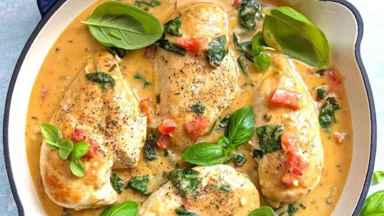 একইরকম মুরগির ঝোল খেয়ে বিরক্ত? স্বাদ বদলাতে বানিয়ে ফেলুন চিকেনের নতুন এই পদ