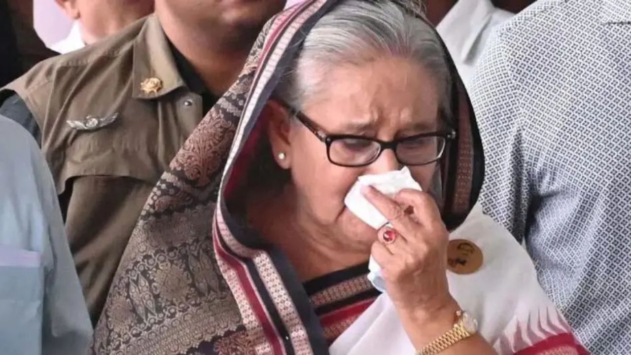 Bangladesh: ফের খবরে বাংলাদেশ! আওয়ামী লীগের কার্যকলাপে নিষেধাজ্ঞা Bangladesh: ফের খবরে বাংলাদেশ! আওয়ামী লীগের কার্যকলাপে নিষেধাজ্ঞা