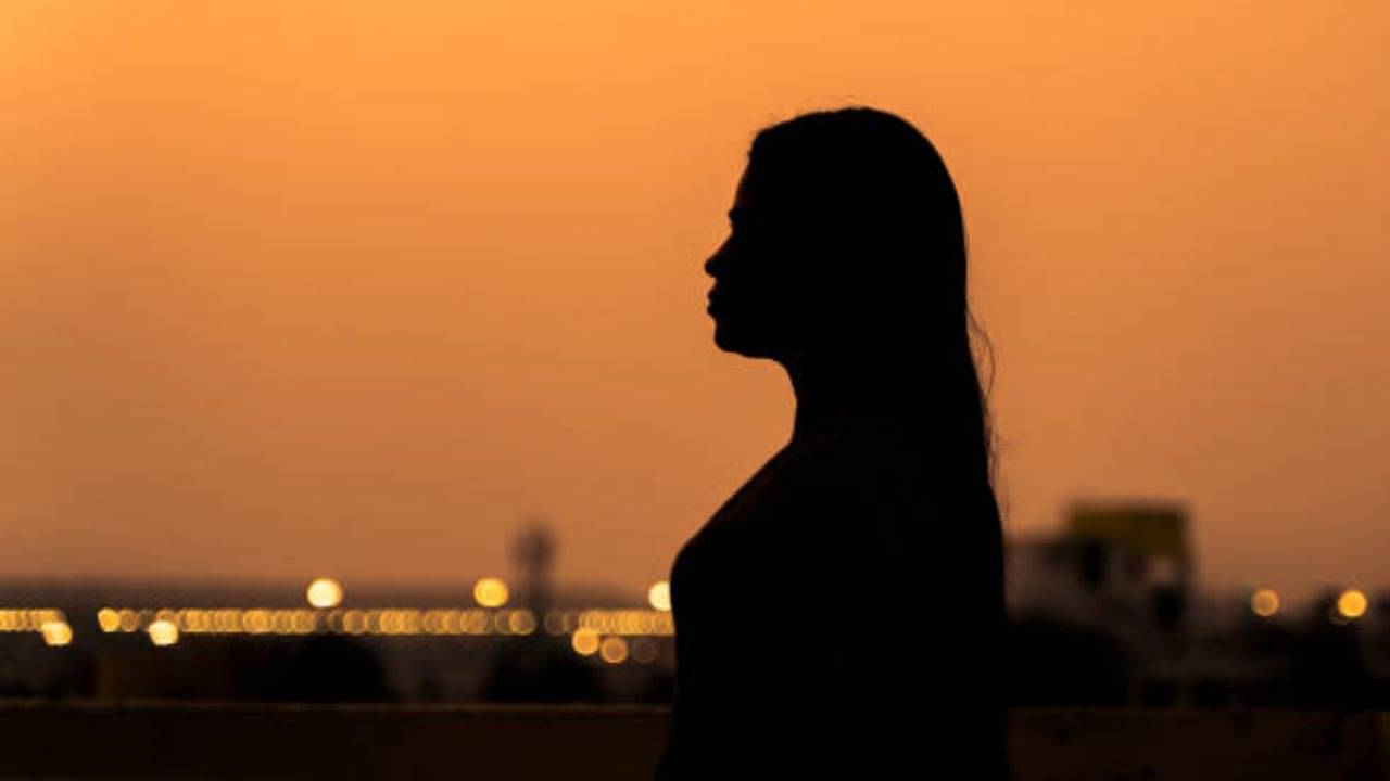 প্রাক্তন বরের নামে, সিনেমায় বরের নাম! প্রচার থেকে প্রিমিয়ারে দেখা মিলল না নায়িকার