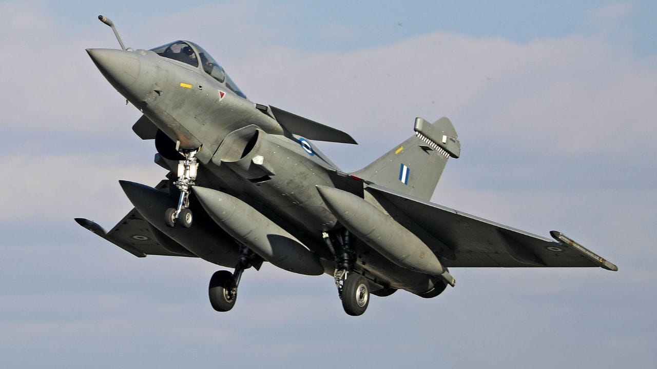 IAF Recruitment: শুরু হচ্ছে বায়ুসেনায় নিয়োগ! কী ভাবে আবেদন করবেন? কারা যোগ্য, বেতন কত?