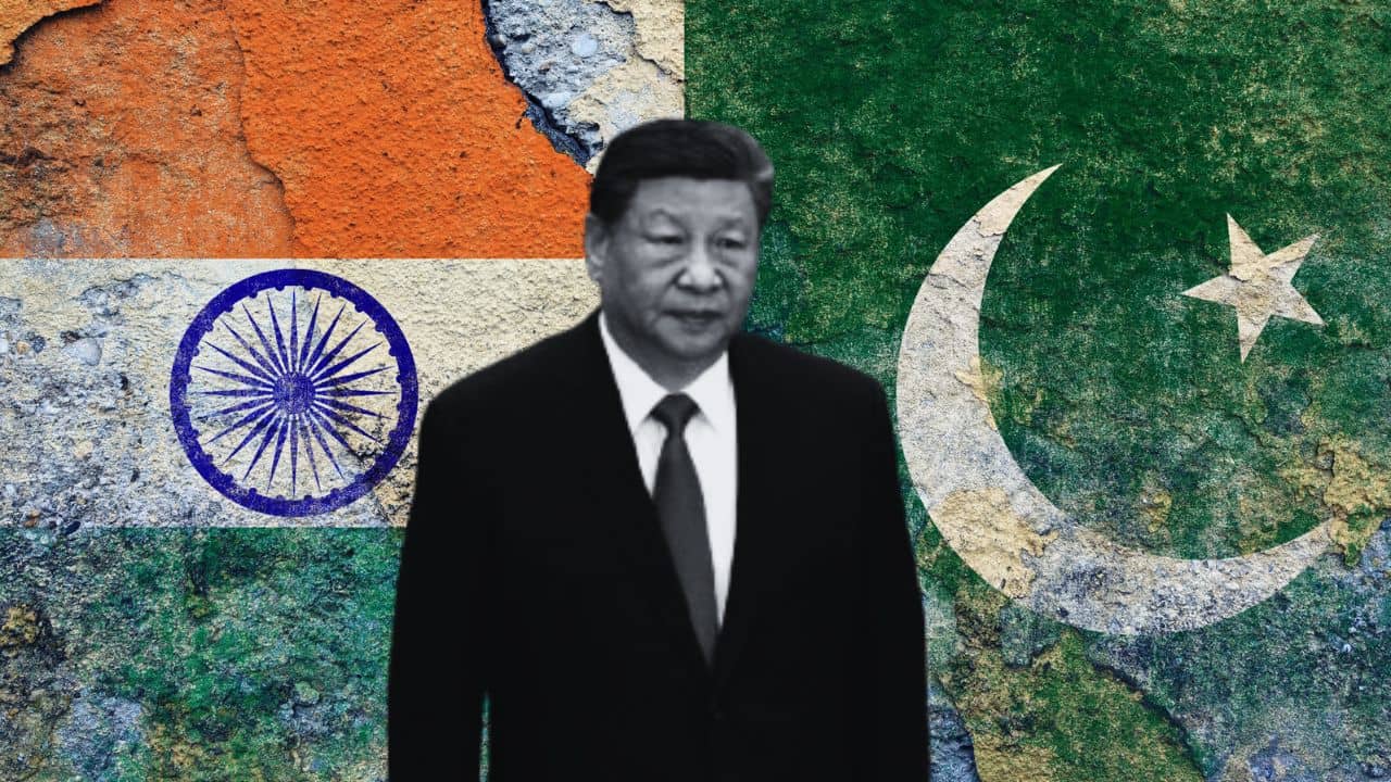 India-Pakistan Tension: বন্ধু-প্রীতি শেষ! ভারত-পাক উত্তেজনার মাঝে অন্য পথে হাঁটল শিয়ের দেশ