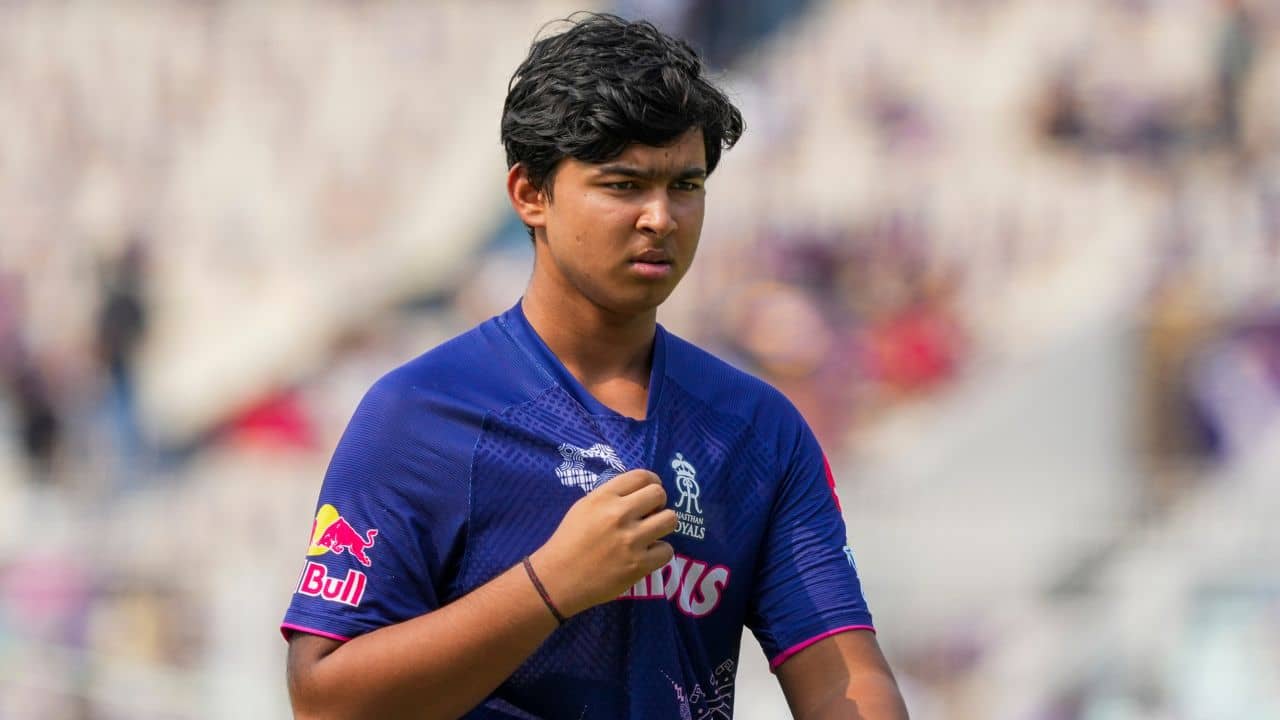 IPL 2025, CSK: বৈভবকে অনুকরণ কোরো না..., সিএসকে-র তরুণ আয়ুষ মাহত্রেকে পরামর্শ বাবার!