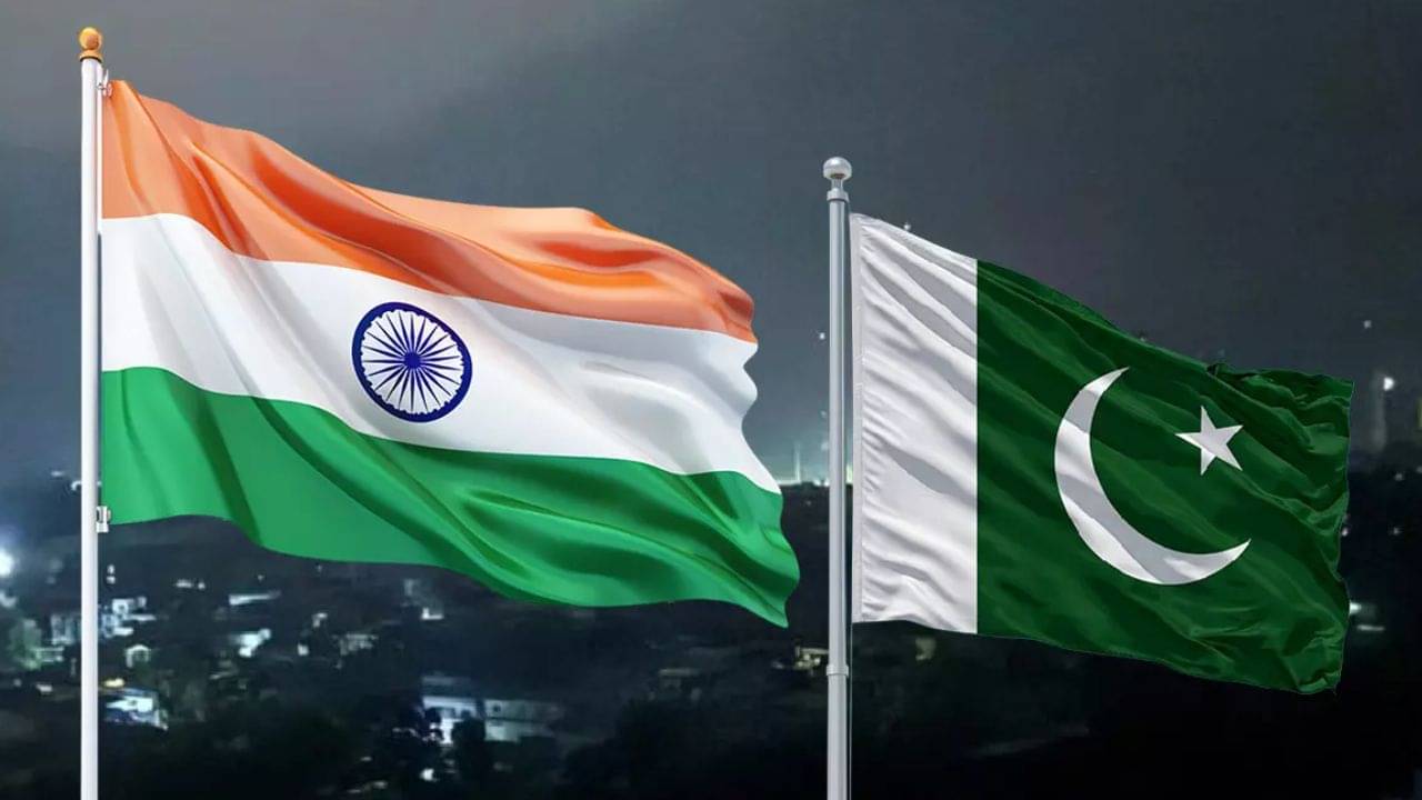 India-Pakistan: একাধিকবার সংঘর্ষবিরতির আর্জি পাকিস্তানের, অপারেশন সিঁদুর-র পরদিনই ভারতকে কী বলেছিল ইসলামাবাদ?