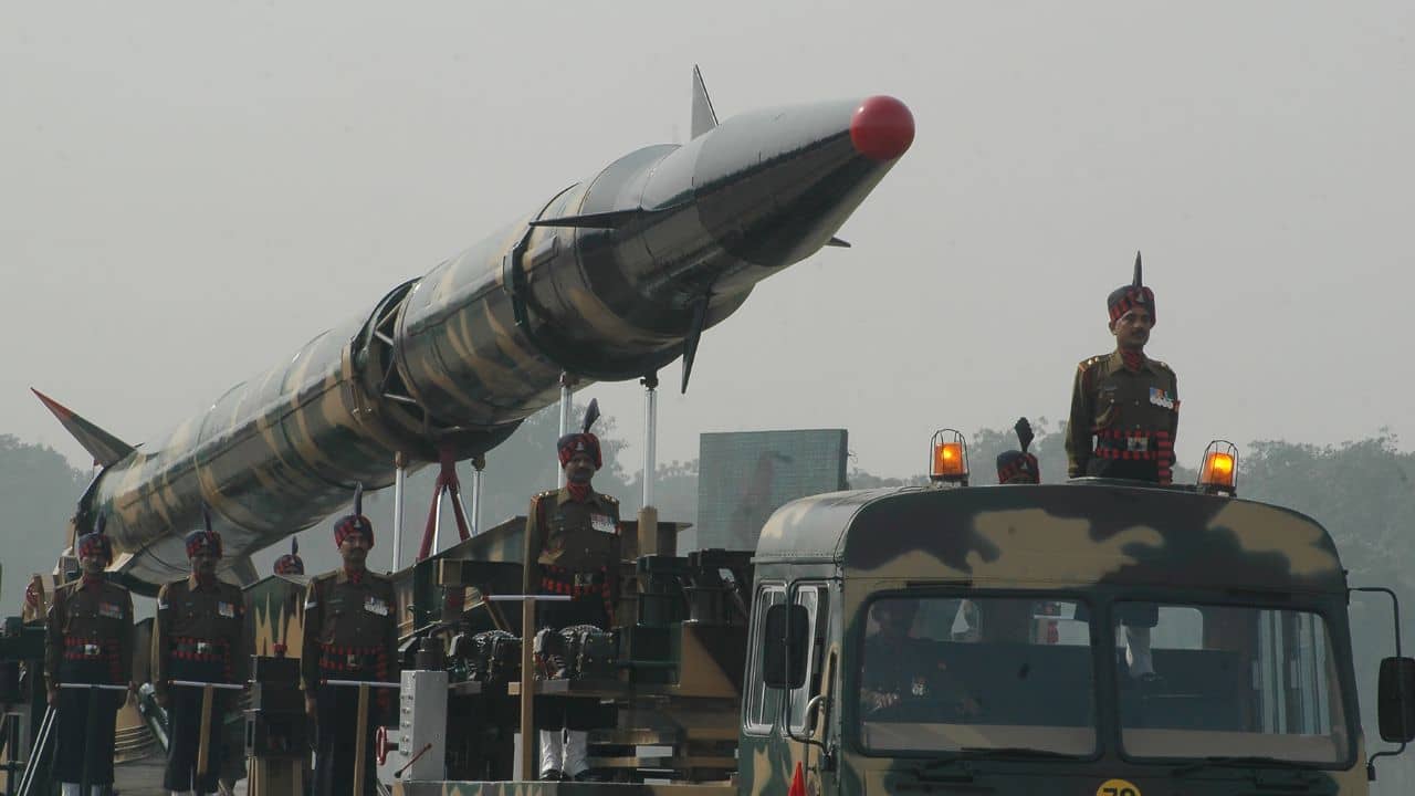 India Russia BrahMos Talks: রাশিয়ার বুদ্ধিতে শক্তি তৈরি করবে ভারত, থরথর করে কাঁপবে পাকিস্তান