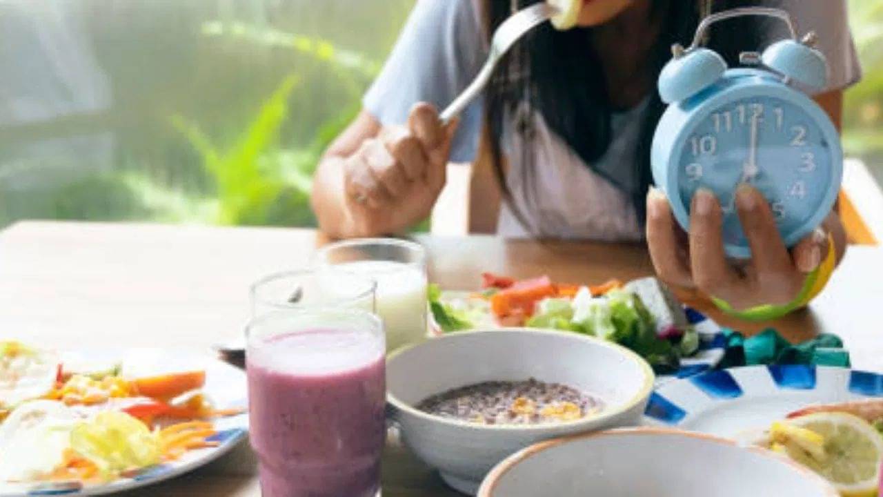 Intermittent Fasting: ইন্টারমিটেন্ট ফাস্টিং করলে কি সত্যিই ওজন কমে? কী বলছে গবেষণা?