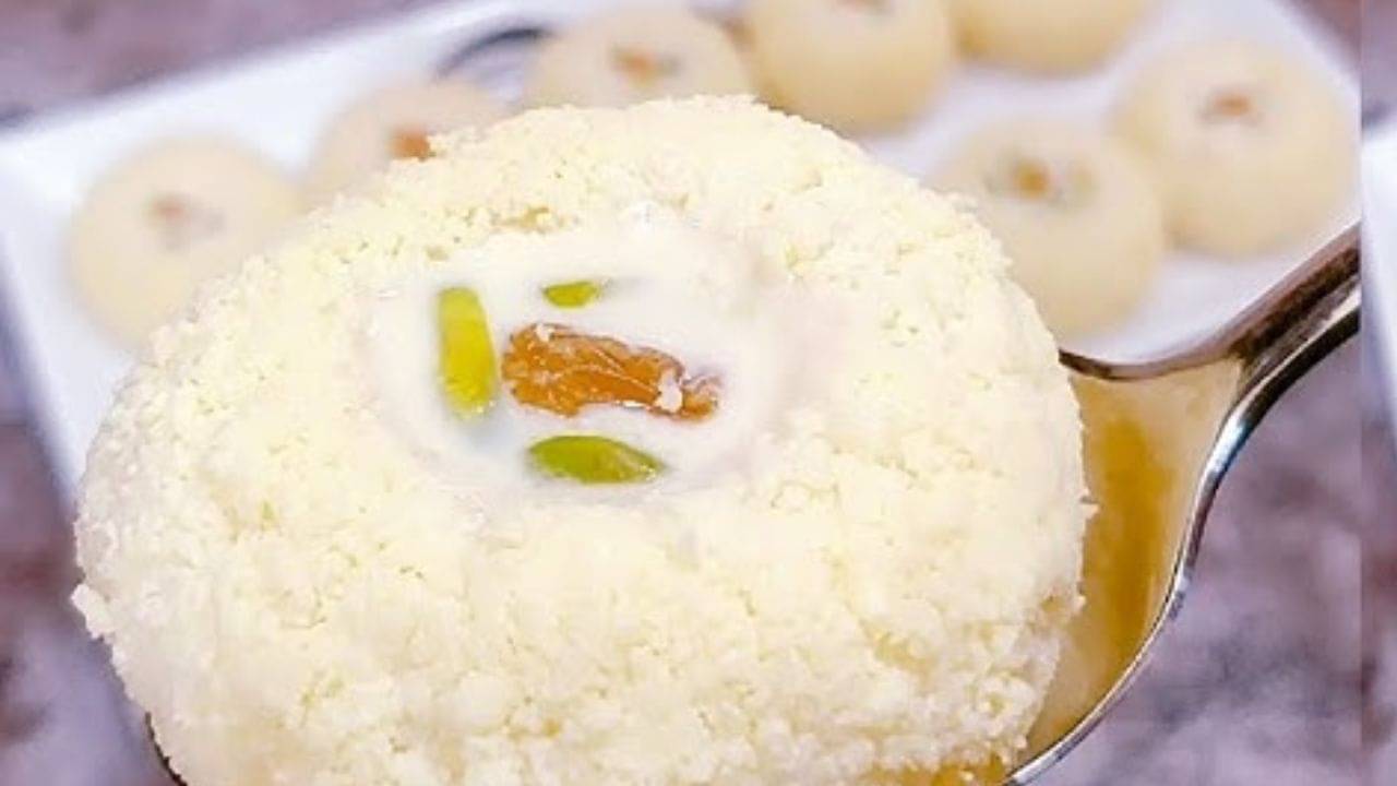 মাত্র ৩ মিনিটেই তৈরি হবে মোহনভোগ, ঘরে মিষ্টি বানিয়ে চমকে দিন সবাইকে