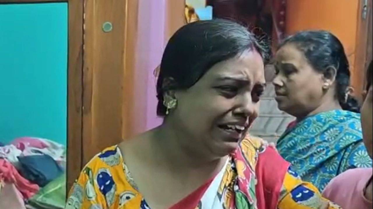 Hooghly: মাত্র ২০ মিনিট ফাঁকা ছিল বাড়ি, তার মধ্যেই এই কাণ্ড, স্ত্রী বেরিয়ে যাওয়ার পরই...
