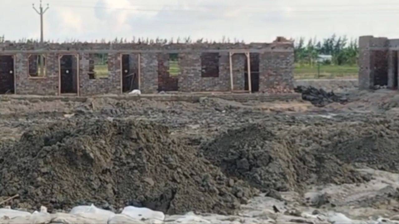 Baruipur: বারুইপুরে মাটির তলায় কোন সোনার খোঁজ করছে ONGC! খুঁড়ে ফেলা হয়েছে ১০০ একর জমি, তবে কি...