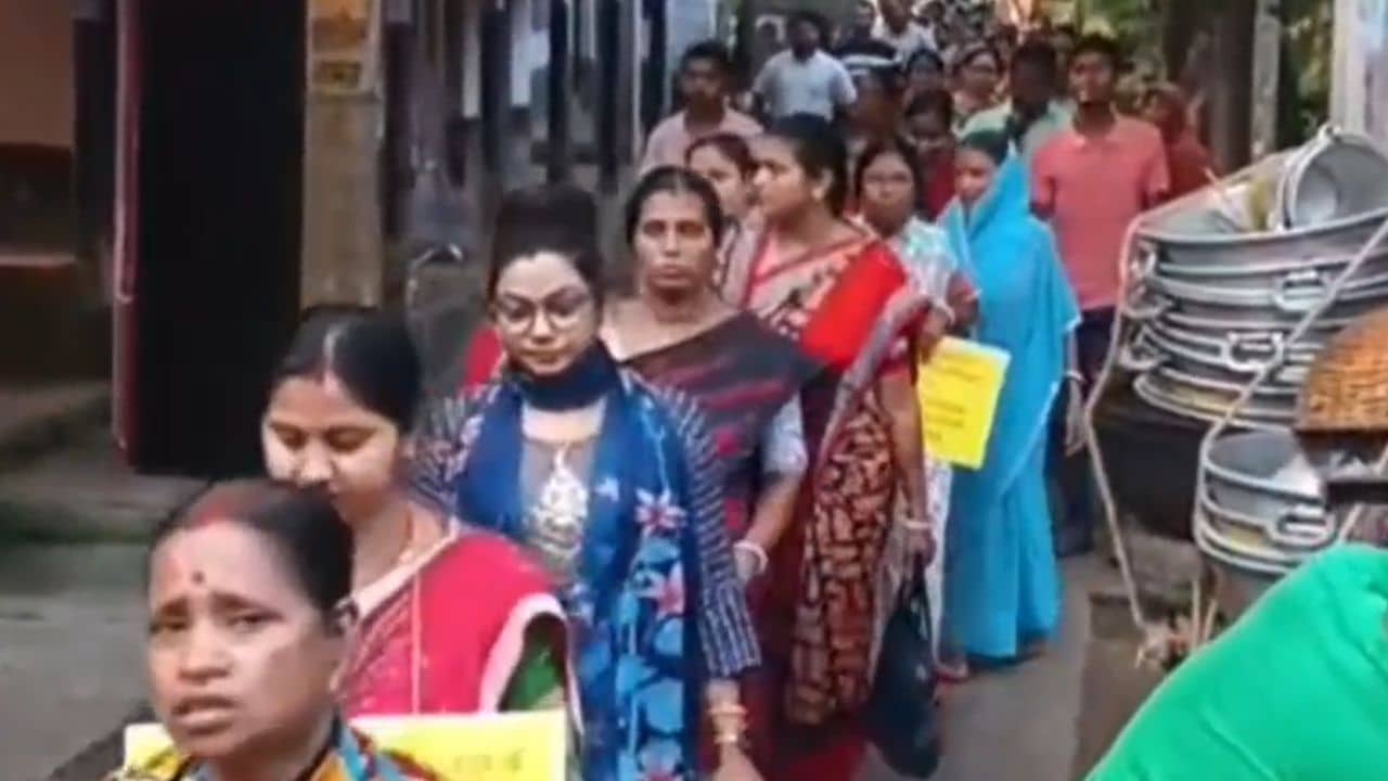 Ghatal: ঘাটাল মাস্টারপ্ল্যানে নতুন বিপত্তি! রাস্তায় নেমেছেন শতাধিক মহিলা