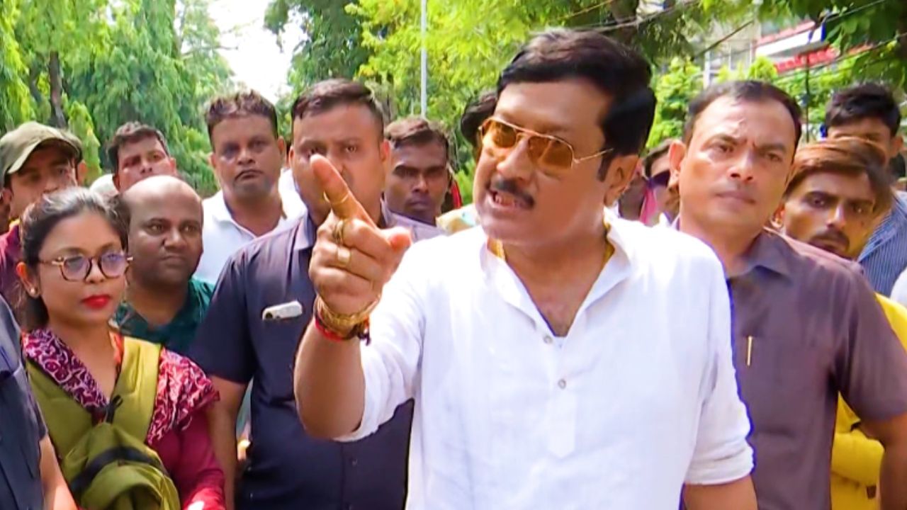 Sabyasachi Dutta: কে সব্যসাচী? কীভাবে উত্থান রাজনীতিতে? কত সম্পত্তির মালিক? Sabyasachi Dutta: কে সব্যসাচী? কীভাবে উত্থান রাজনীতিতে? কত সম্পত্তির মালিক?