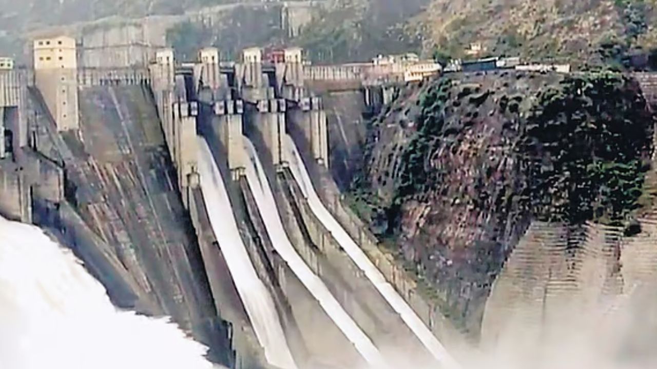 Indus Treaty: পাকিস্তানের বেয়াদপি এবার বন্ধ হবে! সালাল, বাগলিহার খুলতেই নতুন বিপদ! Indus Treaty: পাকিস্তানের বেয়াদপি এবার বন্ধ হবে! সালাল, বাগলিহার খুলতেই নতুন বিপদ!