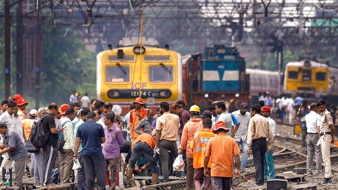Train Cancelled: ২০০-র বেশি লোকাল ট্রেন বাতিল, সাঁতরাগাছি-শালিমার লাইনে ১৯ দিন ধরে বাতিল একগুচ্ছ দূরপাল্লার ট্রেনও