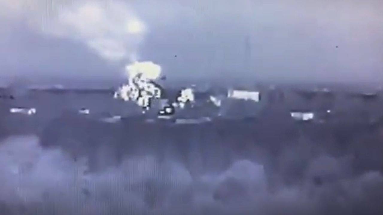 VIDEO: বর্ডারের কাছে জঙ্গি ডেরা! উড়িয়ে ধুলো করে দিল ভারত