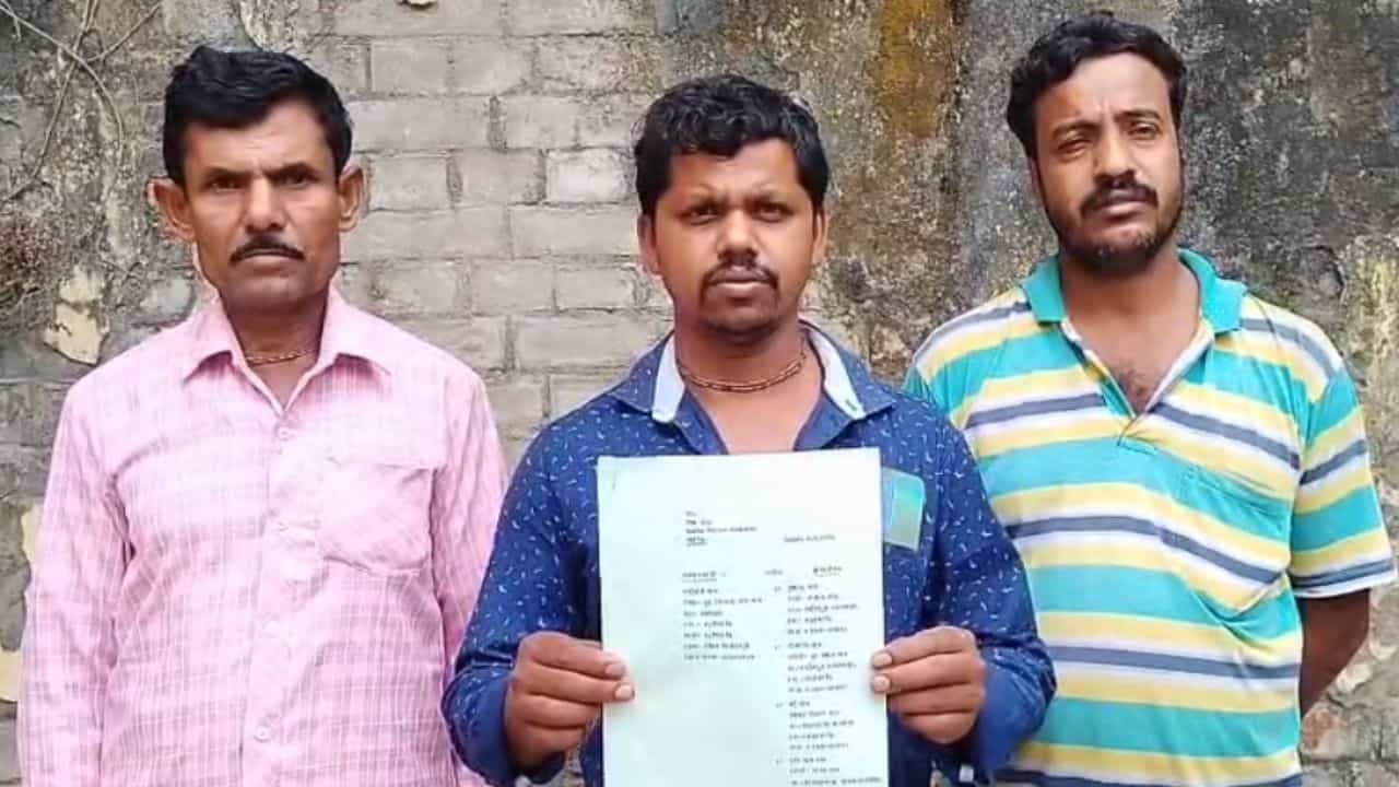 Malda Murder: এতটা নৃশংস? শ্বশুরবাড়ির লোক ৫ লক্ষ টাকা পায়নি, বাড়ির বৌ-এর সঙ্গে যা করল ভাবতে পারবেন না... Malda Murder: এতটা নৃশংস? শ্বশুরবাড়ির লোক ৫ লক্ষ টাকা পায়নি, বাড়ির বৌ-এর সঙ্গে যা করল ভাবতে পারবেন না...
