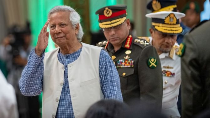 ‘এভাবে কাজ করতে পারব না’, ইউনুসের পদত্যাগ কি শুধুই সময়ের অপেক্ষা? ‘এভাবে কাজ করতে পারব না’, ইউনুসের পদত্যাগ কি শুধুই সময়ের অপেক্ষা?