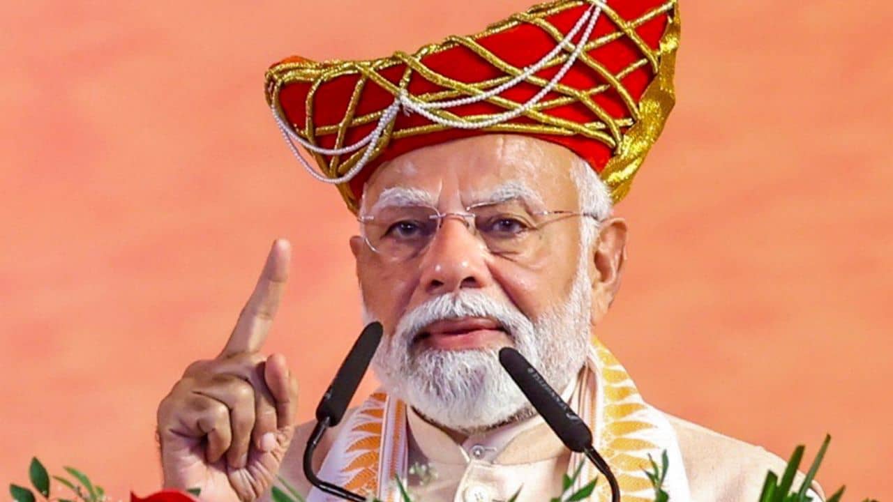 PM Narendra Modi: গুলির জবাব গোলা দিয়ে দেওয়া হবে, ঘরে ঢুকে মেরে আসার হুঙ্কার প্রধানমন্ত্রীর