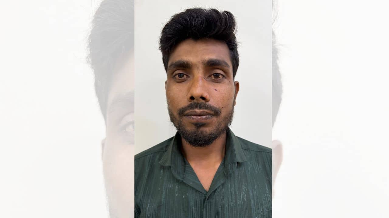 Murshidabad: বাংলাদেশি ধর্মগুরু বলেছিলেন ভারত টুকরো-টুকরো হবে, সেই ভিডিয়ো শেয়ার করতেই আসমত বুঝল কত ধানে কত চাল