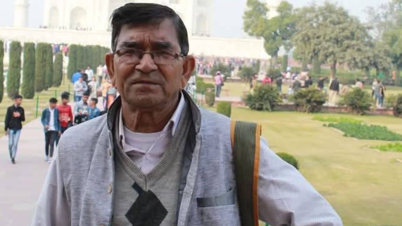 Nadia: ভারত পাক অস্থির আবহে এমন পোস্ট করলেন, প্রাক্তন সিটু নেতাকে বাড়ি থেকে তুলে নিয়ে গেল পুলিশ