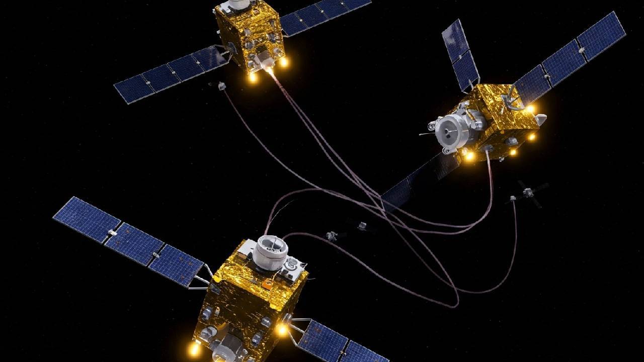 অপারেশন সিঁদুর-এর মধ্যেই খেল দেখাল ISRO-র স্যাটেলাইট, এবার ভয়ে কাঁটা চিনও