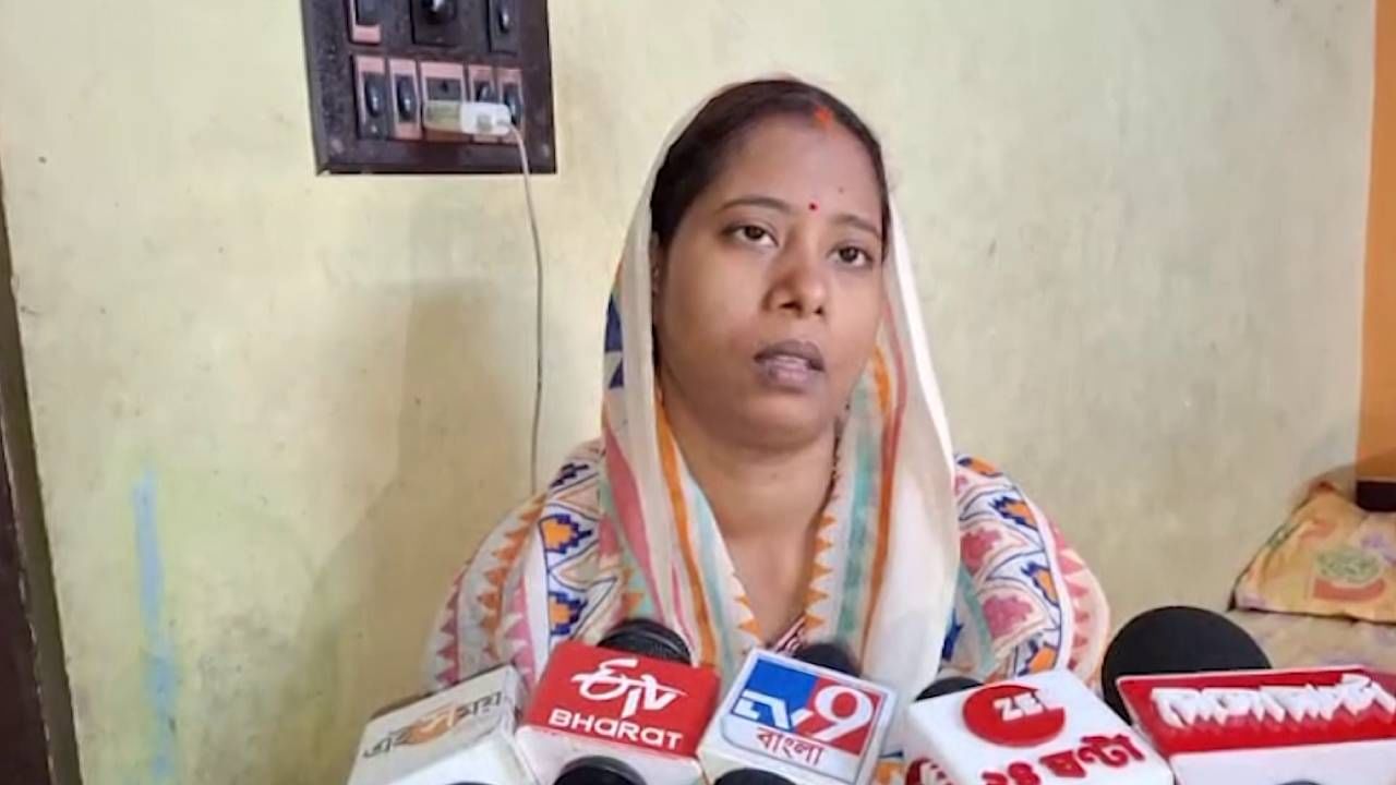 মুখ্যমন্ত্রীর সঙ্গে ১০ মিনিট মিটিং করতে চান জ‌ওয়ান পূর্ণমের স্ত্রী