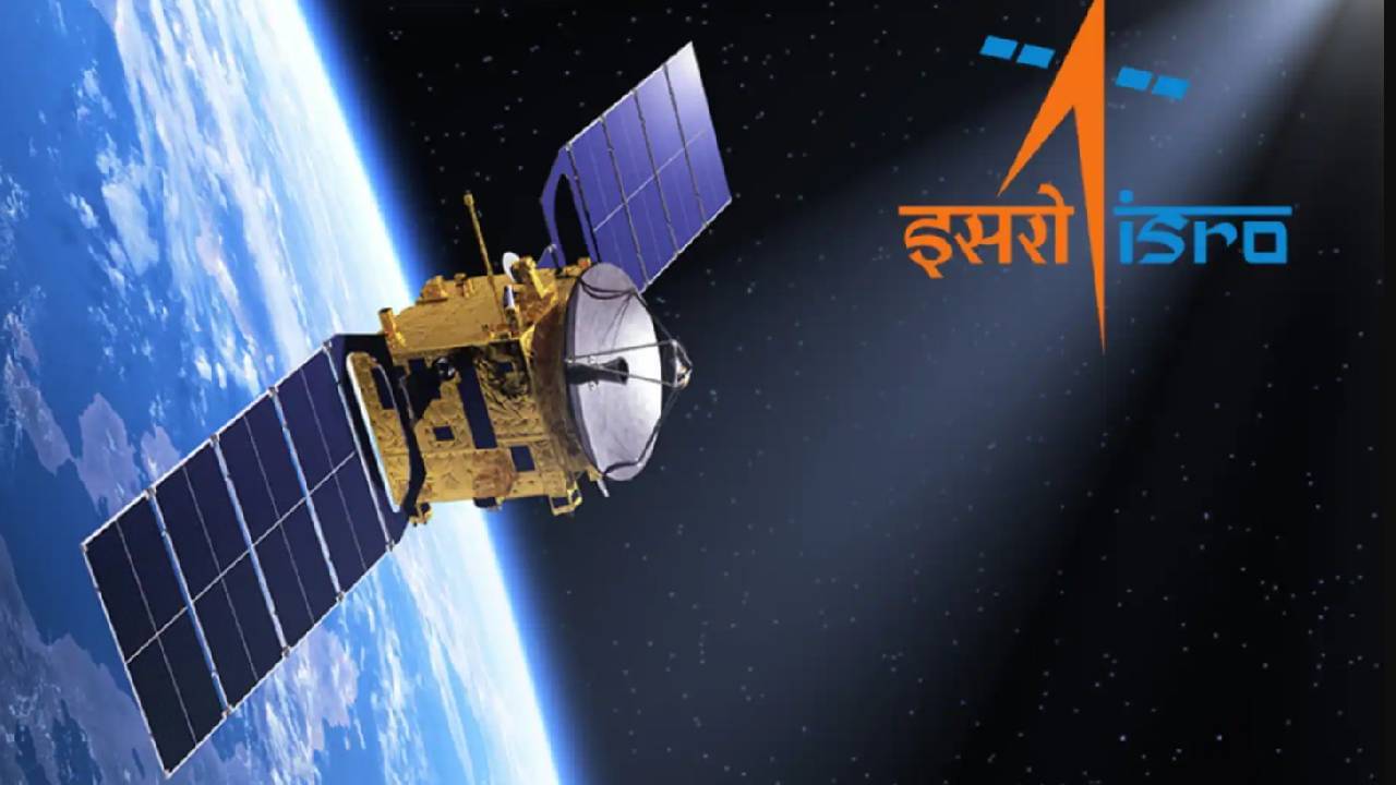 India Pakistan War: এবার মহাকাশে যুদ্ধ! আগেভাগেই দশ উপগ্রহ রেখে দিয়েছে ইসরো