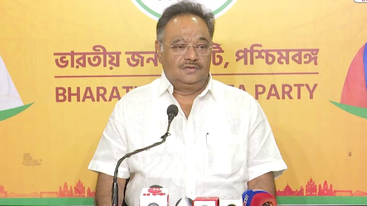 পণ্ডিত নেহেরুকে নিয়ে এ কী বললেন শমীক?