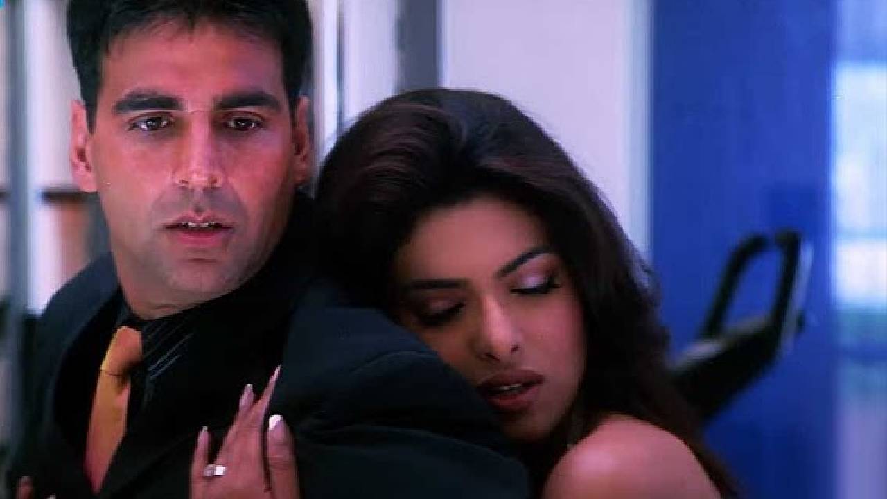 অক্ষয়ের জীবনে পরকীয়ার আঁচ, রাতারাতি বাড়ি ছাড়েন টুইঙ্কল, তারপর...