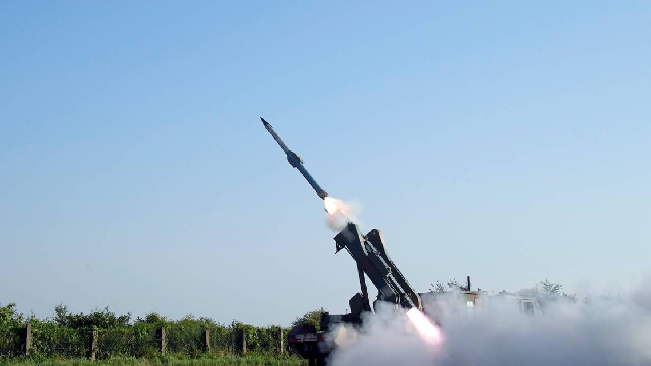 S-400: জয় হো! অপারেশন সিঁদুরে সাফল্যের পর এবার সেনার হাতে সম্পূর্ণ দেশি এস-৪০০