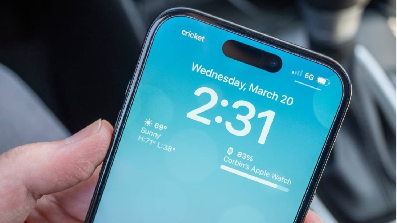 মোবাইলে খারাপ নেটওয়ার্কের জন্য বারবার ফোন কেটে যাচ্ছে? সমস্যা থেকে মুক্তি দেবে এই ৫ উপায়