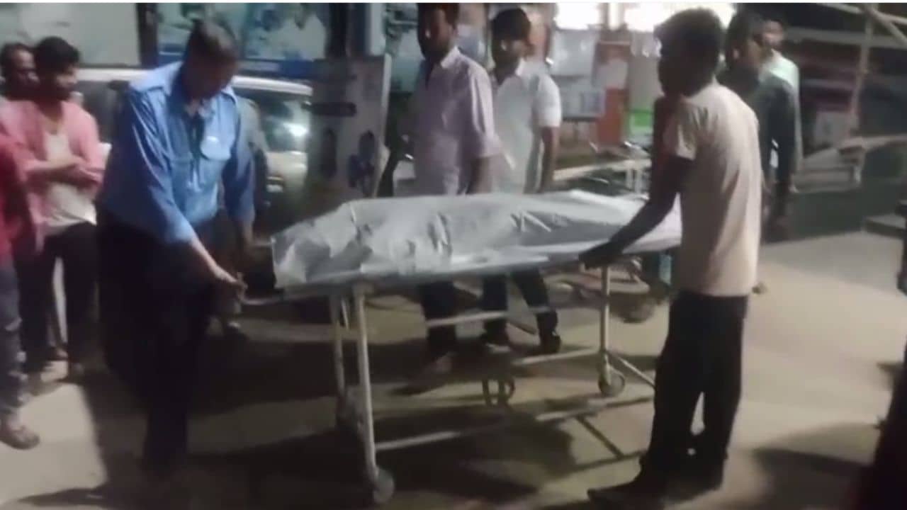 Nursinghome news: লাশকে বেডে শুইয়ে টাকা তুলছিল! হয়েছিল ব্লাড টেস্টও, ভয়াবহ অভিযোগ বাংলার এই নার্সিংহোমের বিরুদ্ধে