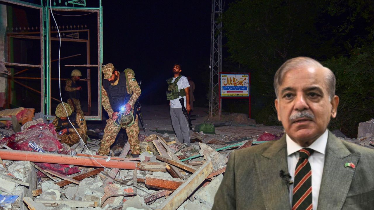 Operation Sindoor: 'সিঁদুরে' মেঘ দেখল পাকিস্তান, জঙ্গি হারিয়েও মুখে বুলি কমল না শরিফের Operation Sindoor: 'সিঁদুরে' মেঘ দেখল পাকিস্তান, জঙ্গি হারিয়েও মুখে বুলি কমল না শরিফের