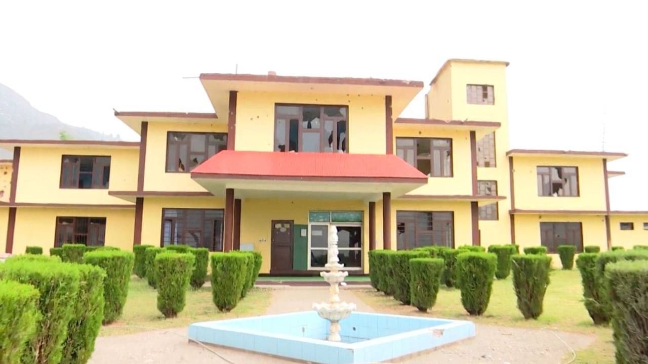 India-Pakistan Conflict: কতটা নির্লজ্জ ভাবুন! প্রতিশোধ নিতে শিশুদের স্কুল গুঁড়িয়ে দিচ্ছে পাকিস্তান