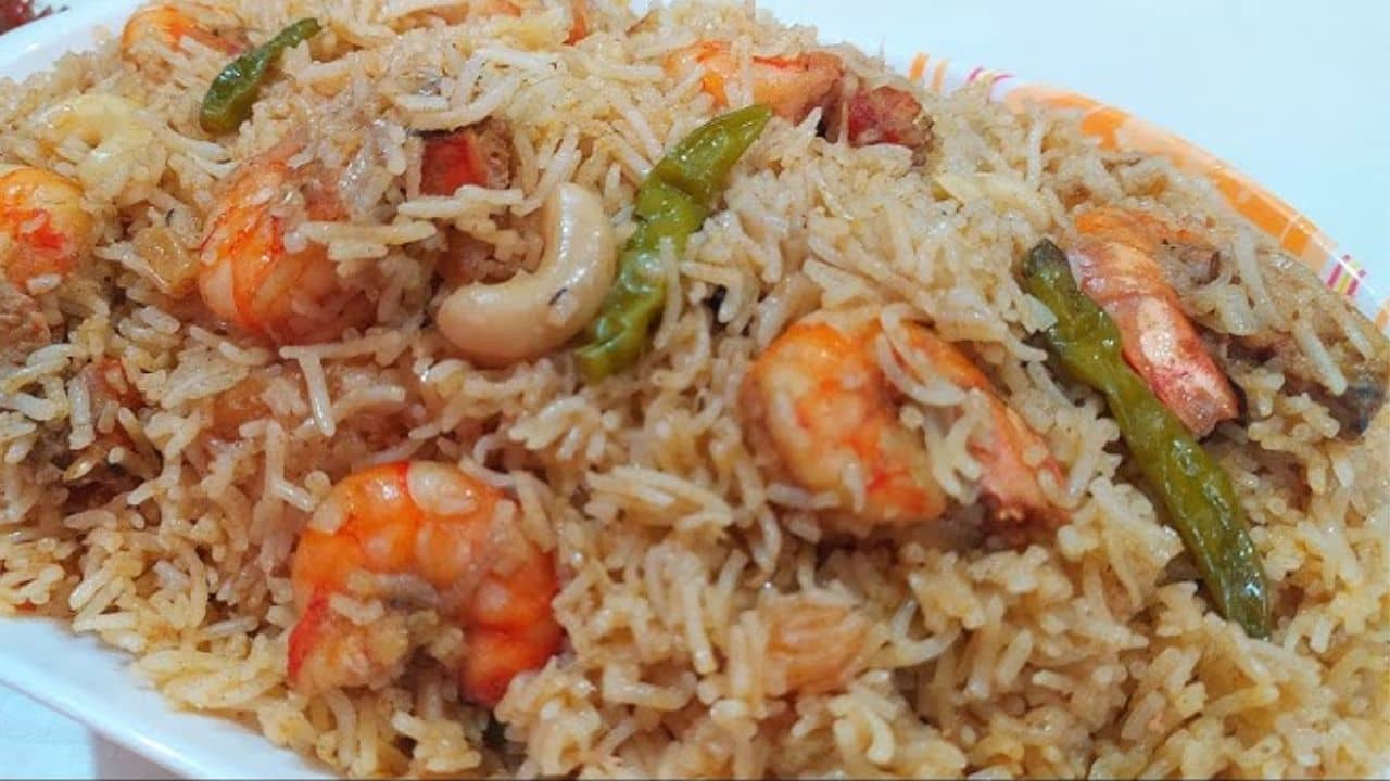 চিংড়ি দিয়ে রেঁধে ফেলুন নতুন স্বাদের পোলাও, অতিথিদের তাক লাগিয়ে দিন
