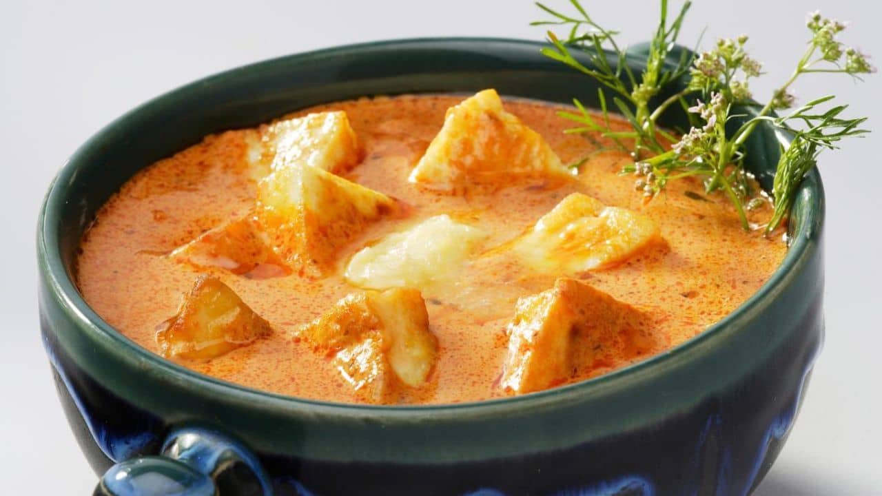 একঘেয়ে পনিরের রান্না খেয়ে বিরক্ত? স্বাদ বদলাতে বানিয়ে ফেলুন এই পদটি