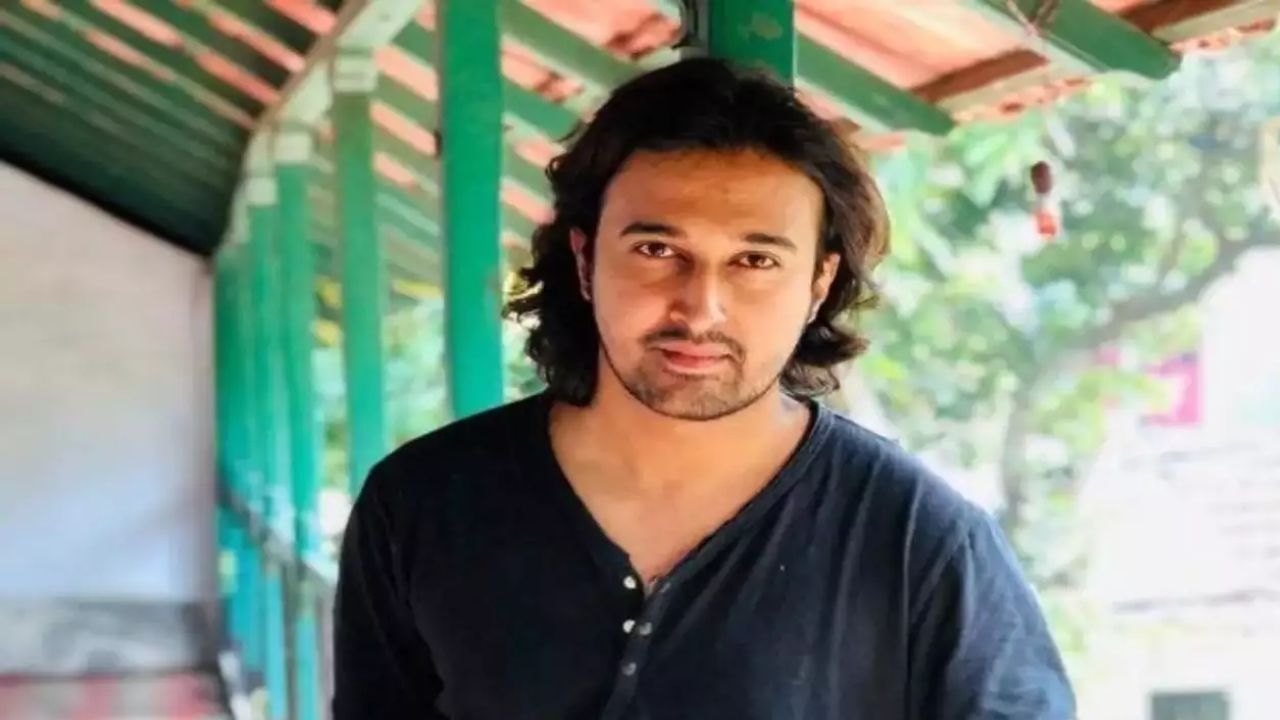 সোনার কেল্লা স্মরণে, ওয়েব সিরিজে ফিরছেন সব্যসাচী চৌধুরী? সোনার কেল্লা স্মরণে, ওয়েব সিরিজে ফিরছেন সব্যসাচী চৌধুরী?