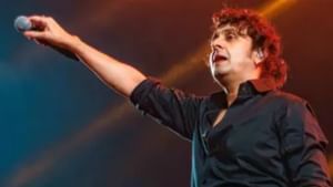 ‘ঠিক এই কারণেই পহেলগাঁওয়ের মতো ঘটনা ঘটে…’, মঞ্চে গান থামিয়ে গর্জে উঠলেন সোনু নিগম! ‘ঠিক এই কারণেই পহেলগাঁওয়ের মতো ঘটনা ঘটে…’, মঞ্চে গান থামিয়ে গর্জে উঠলেন সোনু নিগম!