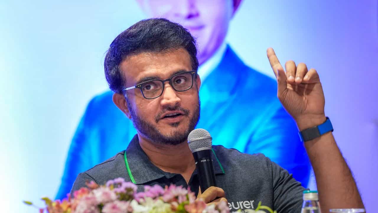 Sourav Ganguly on Virat-Rohit: বিরাটের অবসরে সারপ্রাইজ? মুখ খুললেন সৌরভ গঙ্গোপাধ্যায়... Sourav Ganguly on Virat-Rohit: বিরাটের অবসরে সারপ্রাইজ? মুখ খুললেন সৌরভ গঙ্গোপাধ্যায়...